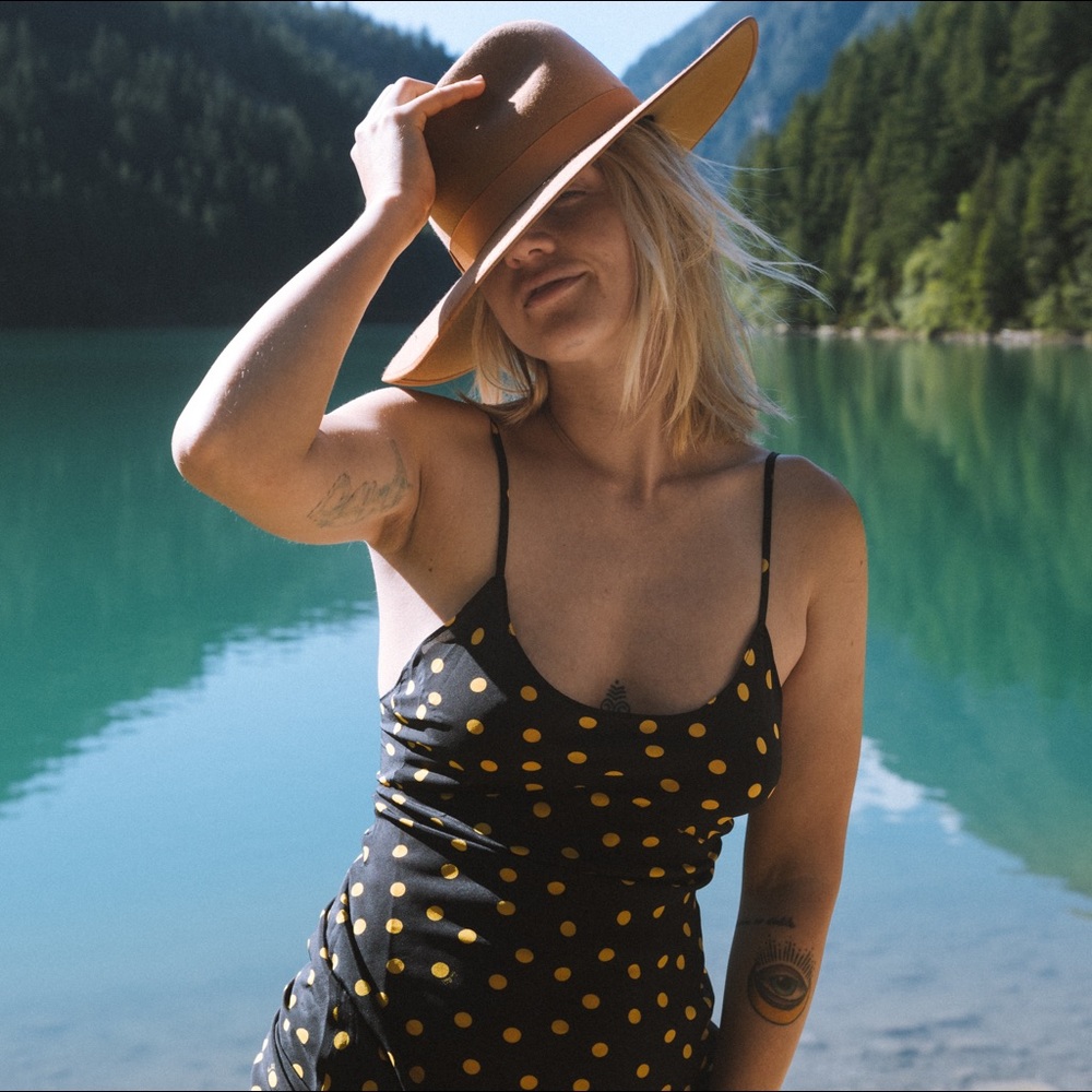 Réalisation polka dot dress size xs